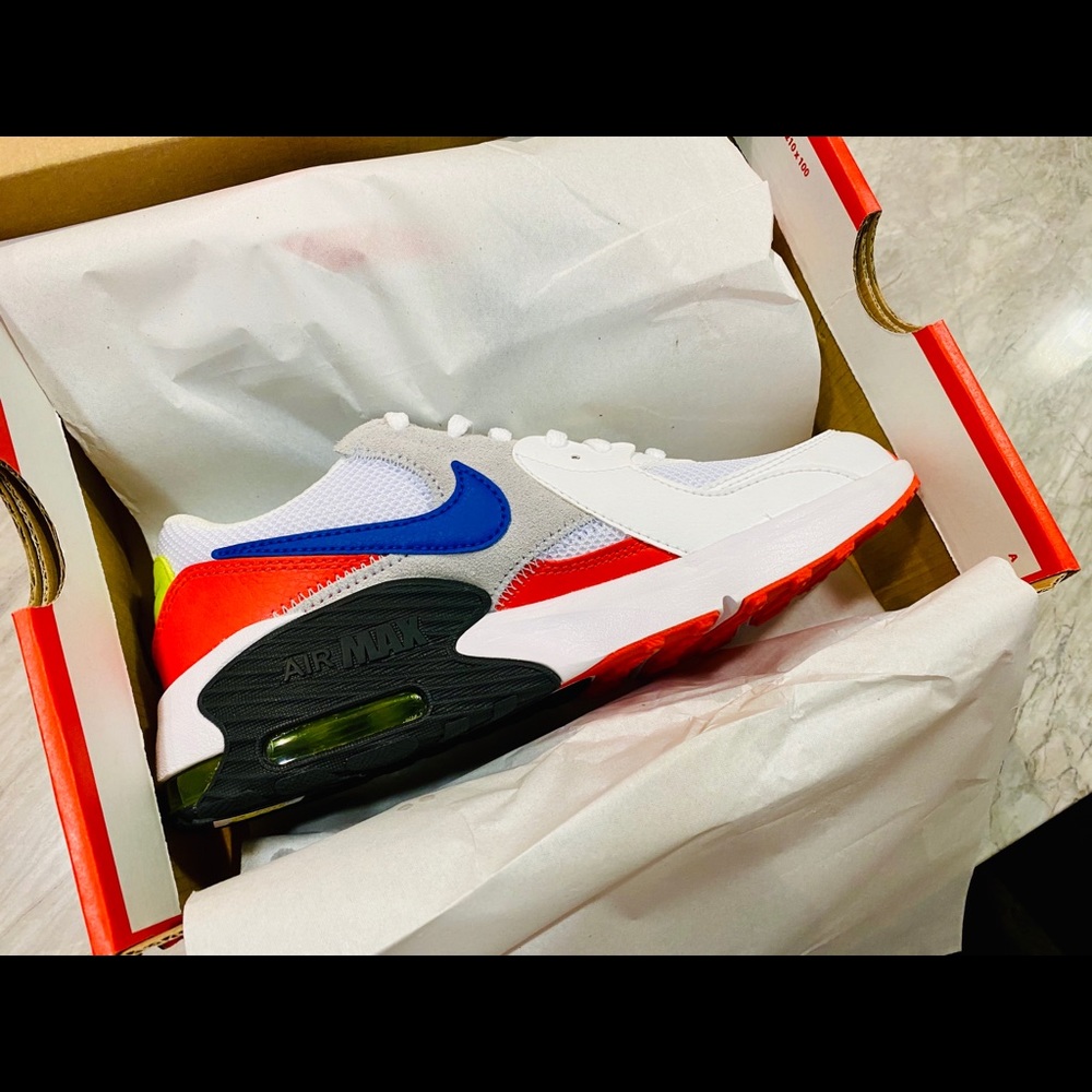 Airmax - Picture 4 of 4